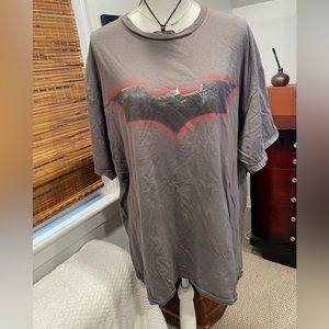 BATMAN TEE